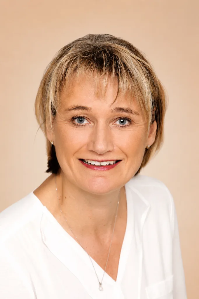 Nadine Danian – Service bei PACKWIN